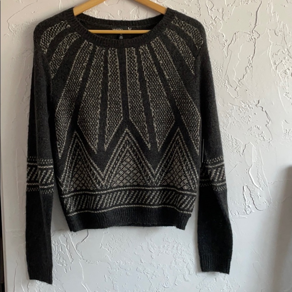 Knit sweater